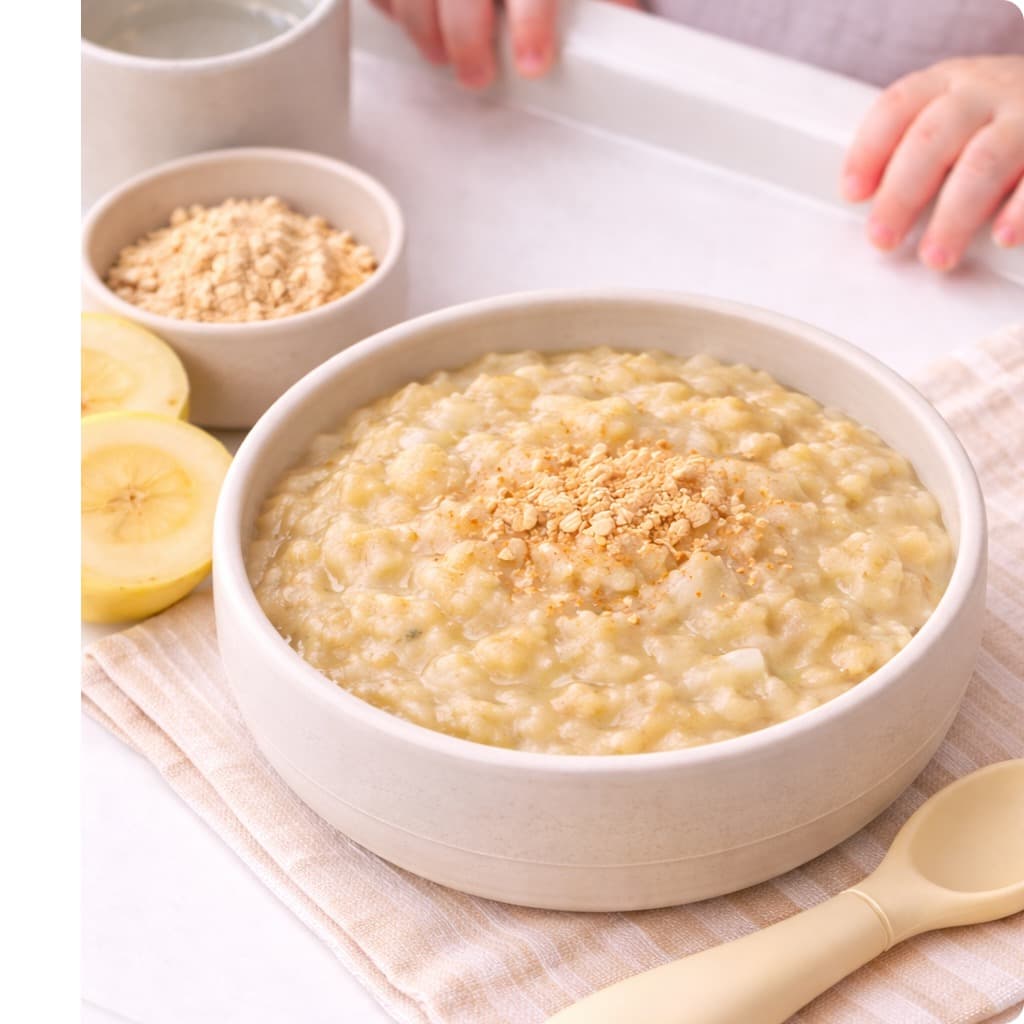 Banana Oat Porridge + Peanut Powder